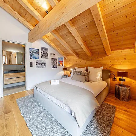 Le Ruaz Apartment *